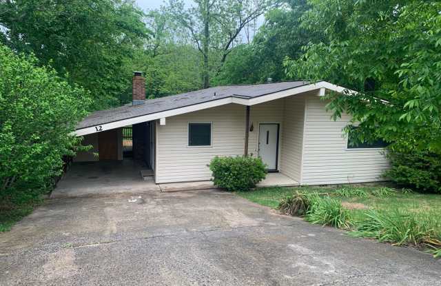 NEWLY REMODELED 2 BEDROOM 1.5 BATHROOM HOME!