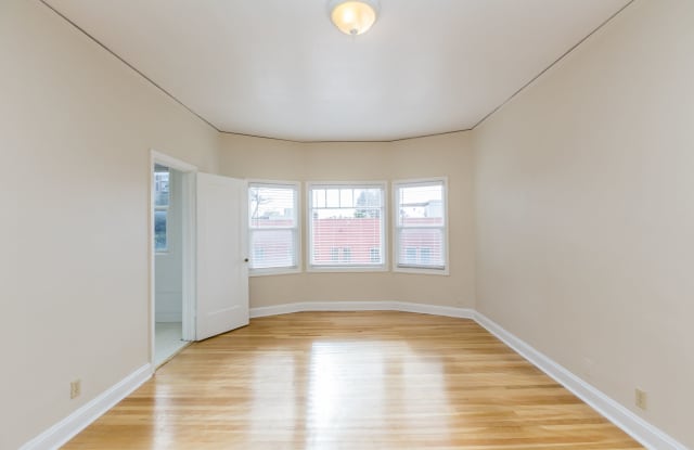 Photo of 77 Glen Ave