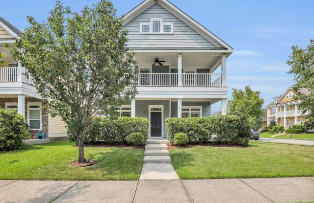 102 Moonlight Trail