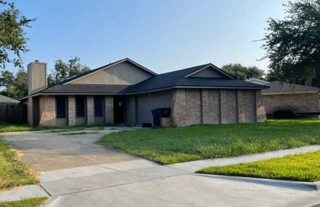 3 bedroom 2 bathrooms