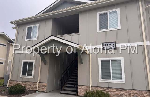 3590 E. Grand Forest Dr