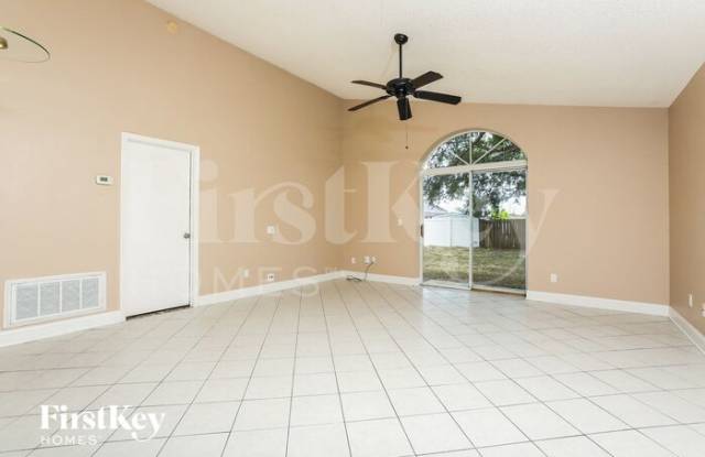 2049 Greystone Trail