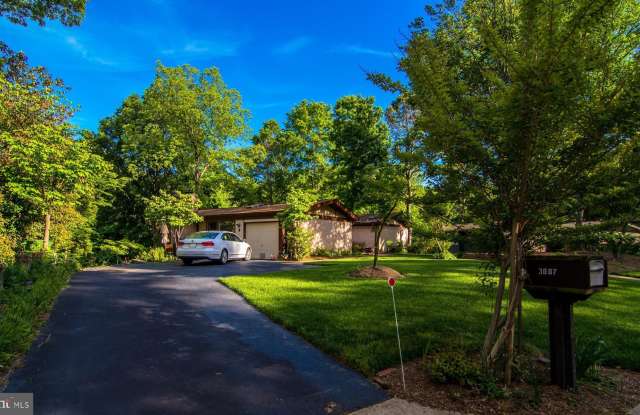 Photo of 3007 SEVOR LANE