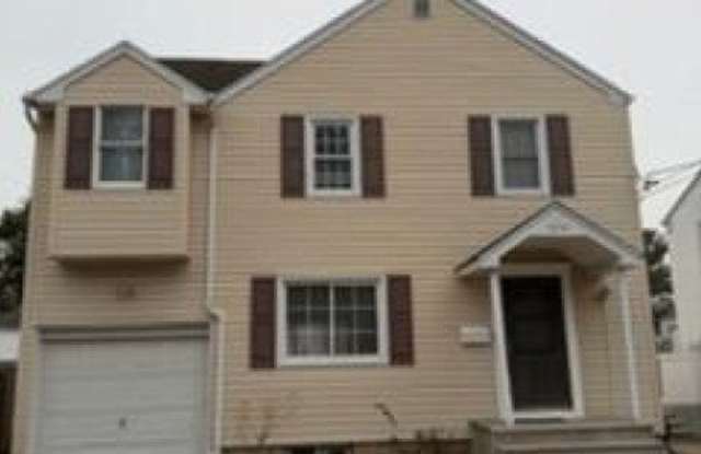 Photo of 374 E Midland