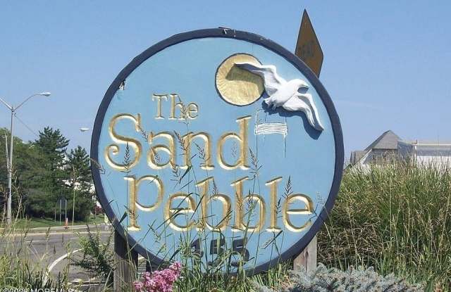 455 Ocean Boulevard unit: 27