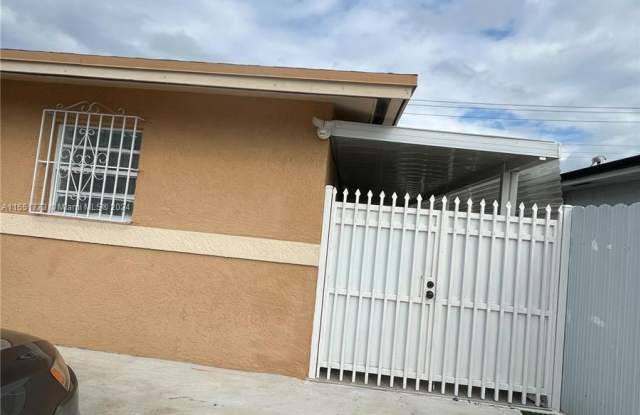 18015 NW 42 CT - 18015 Northwest 42nd Court, Miami Gardens, FL 33055