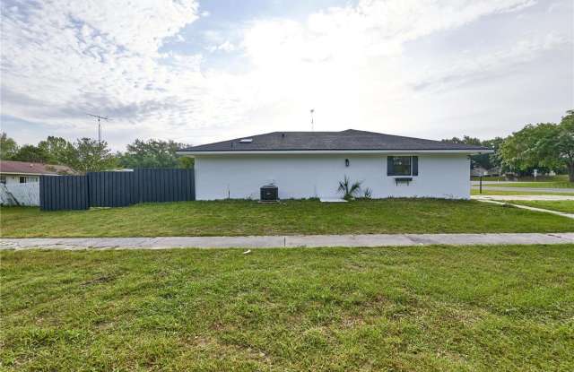 211 MARION OAKS LANE