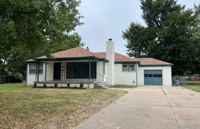 Rent or Rent to Own! Large 3 bed/3bath home with Garage! OPEN HOUSE 4/16 - 1375 South Kansas Street, Wichita, KS 67211