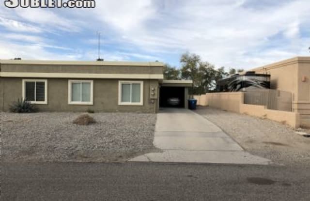 261 Cottonwood Drive - 261 Cottonwood Dr, Lake Havasu City, AZ 86403