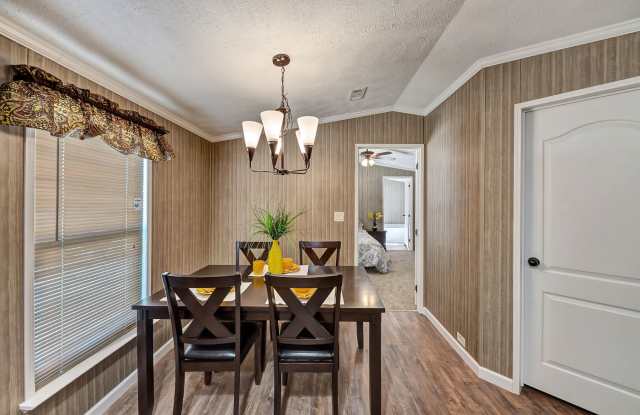 1407 Ave Z