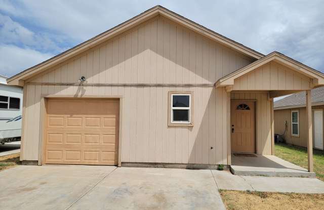 Section 8 Approved! Ready now! Move in Special!