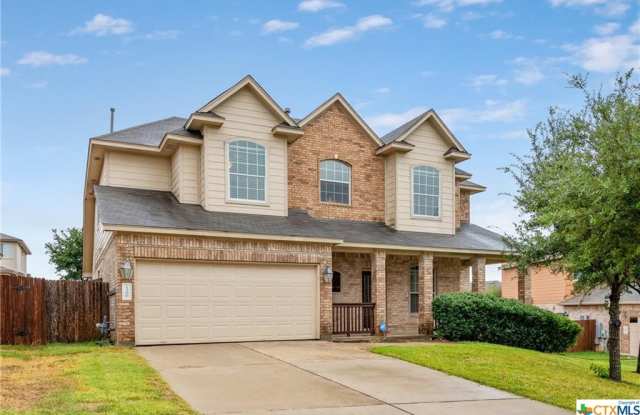 1200 Drake Cove