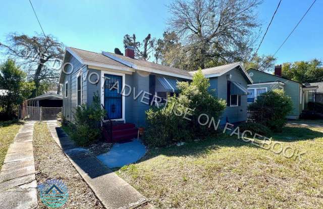 Lovely 2 bedroom / 1 bathroom home now available for rent! - 640 Chestnut Drive, Jacksonville, FL 32208