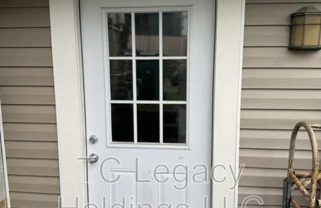 388 Broaddus Avenue - C