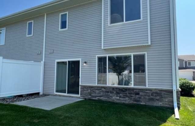 763 Northeast Macey Way