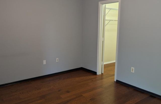 6011 ROSEBUD Lane unit: 101