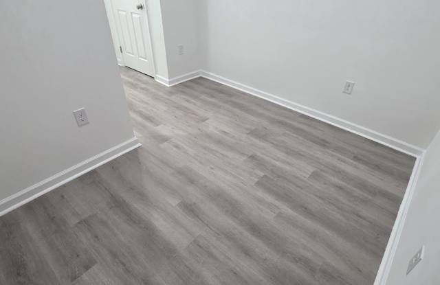 2233 N 16TH Street unit: 1St Fl