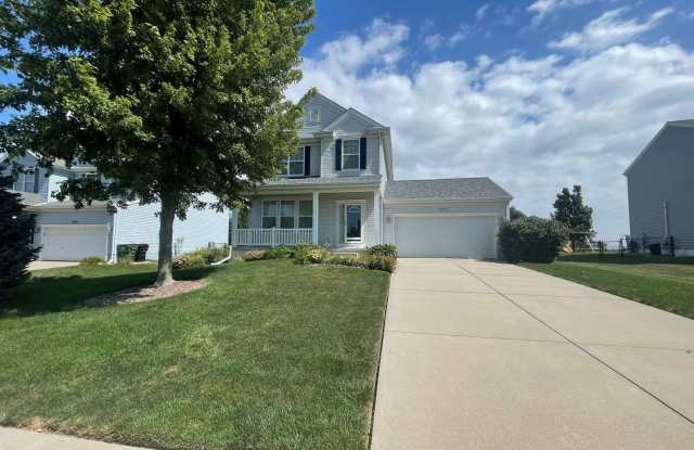 2415 Lakewood Dr. - 2415 Lakewood Drive, Sarpy County, NE 68046