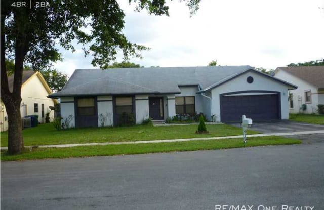 9750 Millpond Rd - 9750 Millpond Road, Miramar, FL 33025