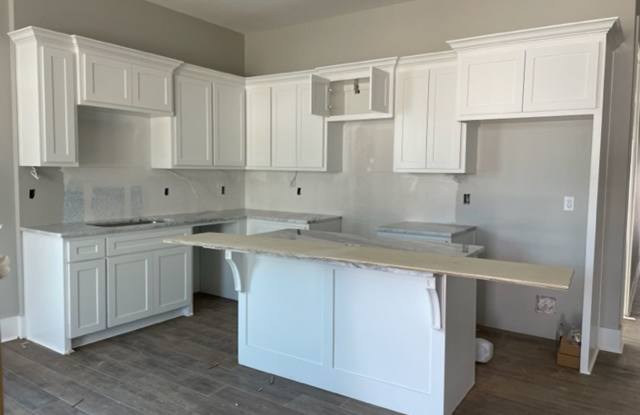 3/2/1 Comtemporary NEW BUILD