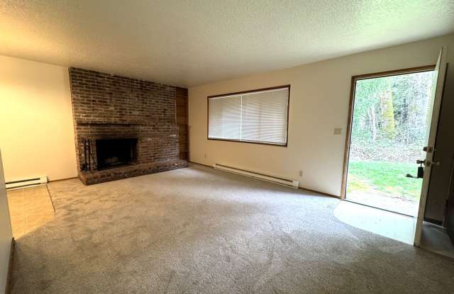 Photo of 630 NE 69th Avenue - Newly Refreshed Duplex Unit