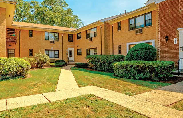 Park Ridge Apartments