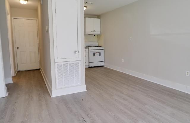 Thomson Place/White Oak