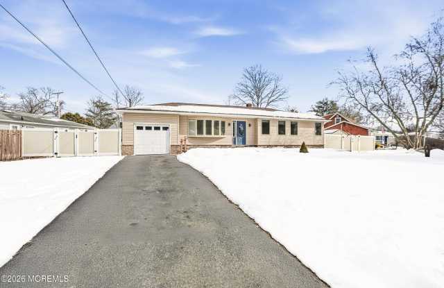 1057 Savannah Street