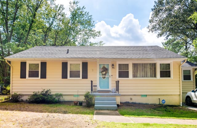 4801 Gilmour Street - 4801 Gilmour Road, Sandston, VA 23150