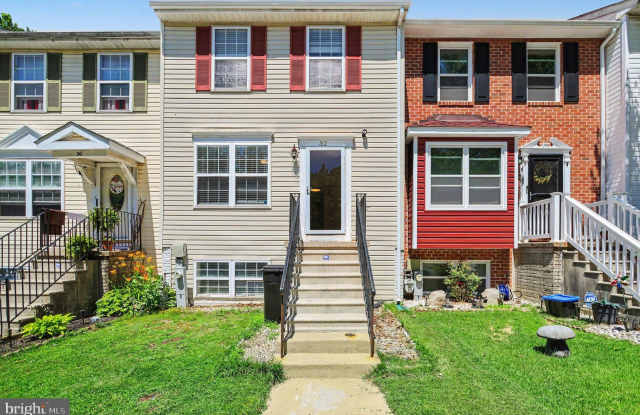 32 TAMERON Place