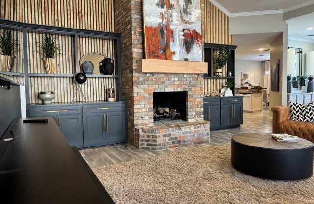 4600 Meadowwood Court