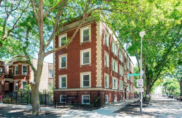 1340 W Hollywood Avenue unit: 1