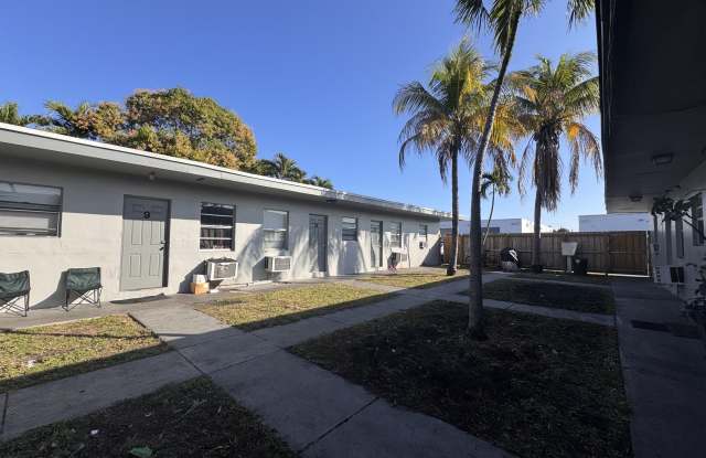825 NW 10TH Terrace