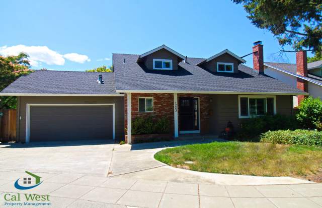 $4695 - 3 Bd/2 Ba Two Story Single Family Home in West San Jose