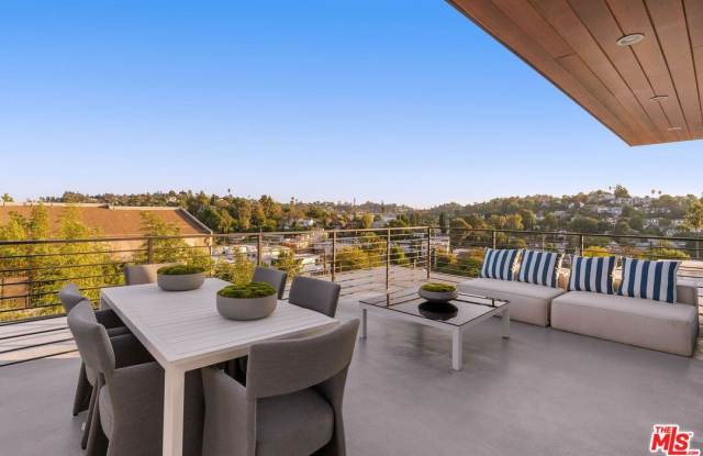 Photo of 2915 Avenel Ter