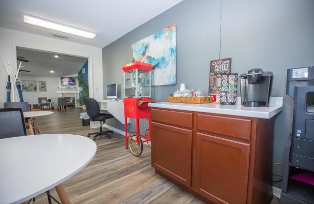 Oakview Landing Apartments