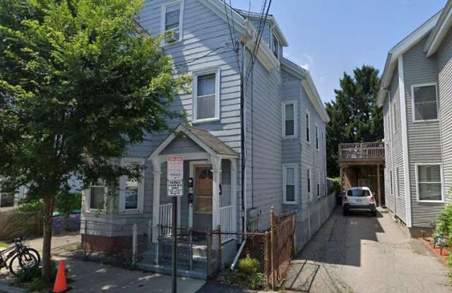 15 Carlton St APT 2 - 1