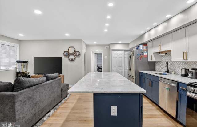 3934-A STONE GATE Drive unit: A