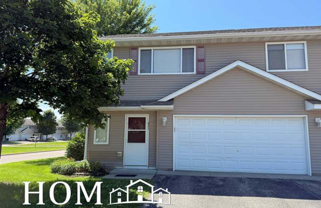 3BR/2BA Townhome Available 9/1