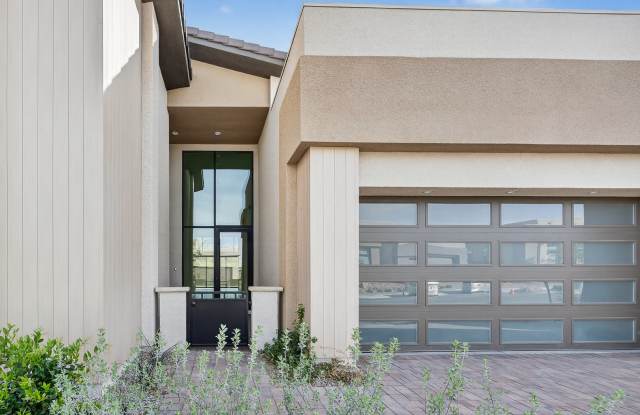 10865 Agate Cliffs Avenue