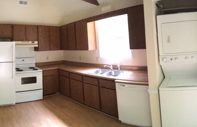 Charming home convenient to RTP