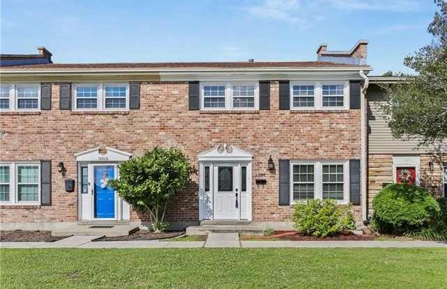 300 TERRY PARKWAY Boulevard