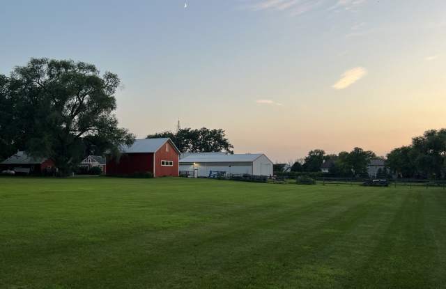 2158 Middlebury Drive