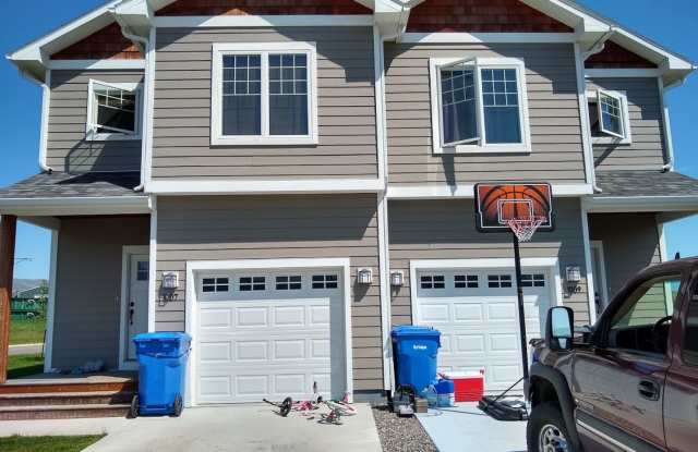 1009 Prairie Drive