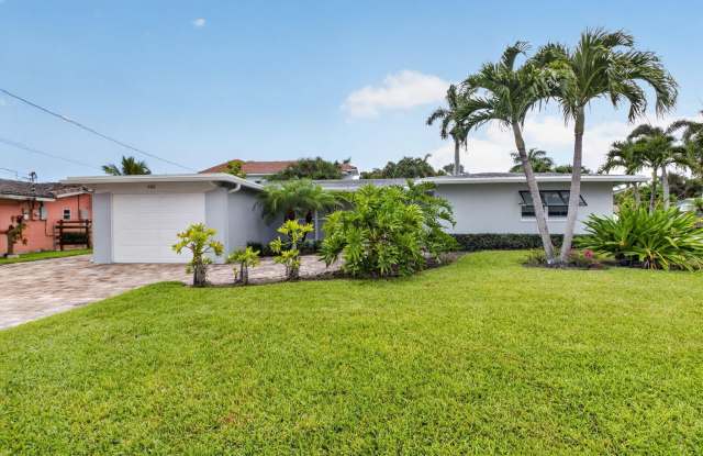 700 NE 70th Street