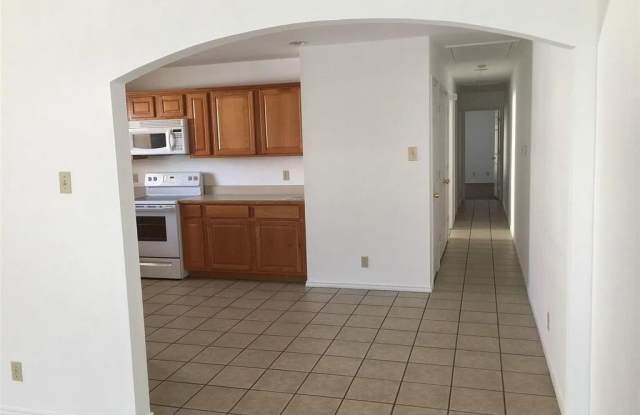 807 N Cleveland Avenue