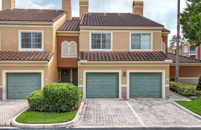 11781 St Andrews Place