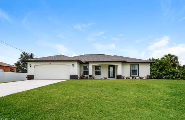 1101 NW 19th AVE - 1101 Northwest 19th Avenue, Cape Coral, FL 33993