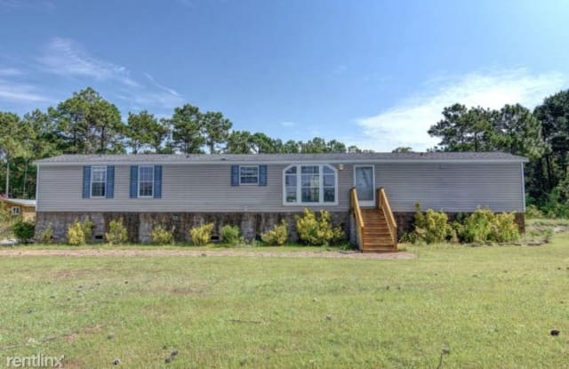 166 E Dunn St - 166 East Dunn Road, Onslow County, NC 28460