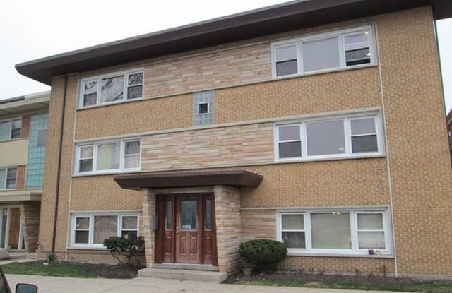 45 West CONTI Parkway - 45 Conti Parkway, Elmwood Park, IL 60707